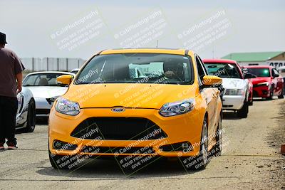 media/May-03-2025-Speed Ventures (Sat) [[ededc6c3fe]]/Yellow Group/Session 2 (Grid and Turn 14)/